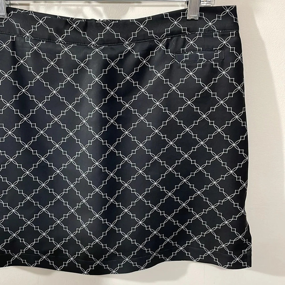 Aspire Dri-Logic Black & White Caviar Print Golf Skort 10 - Picture 3 of 11
